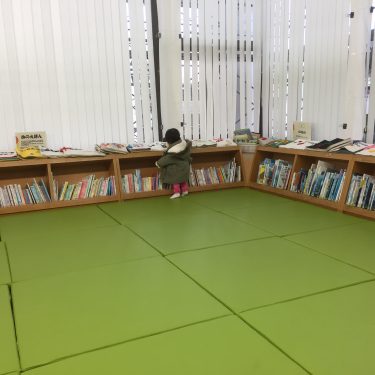 取手市立図書館のキッズスペース