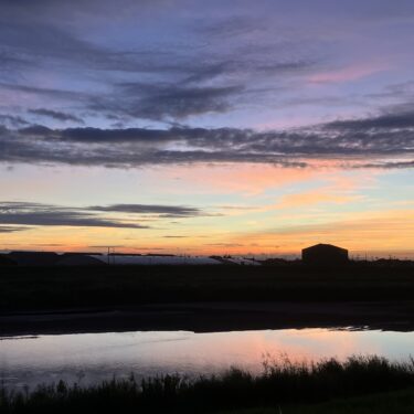 小貝川堤防上からの夕空撮