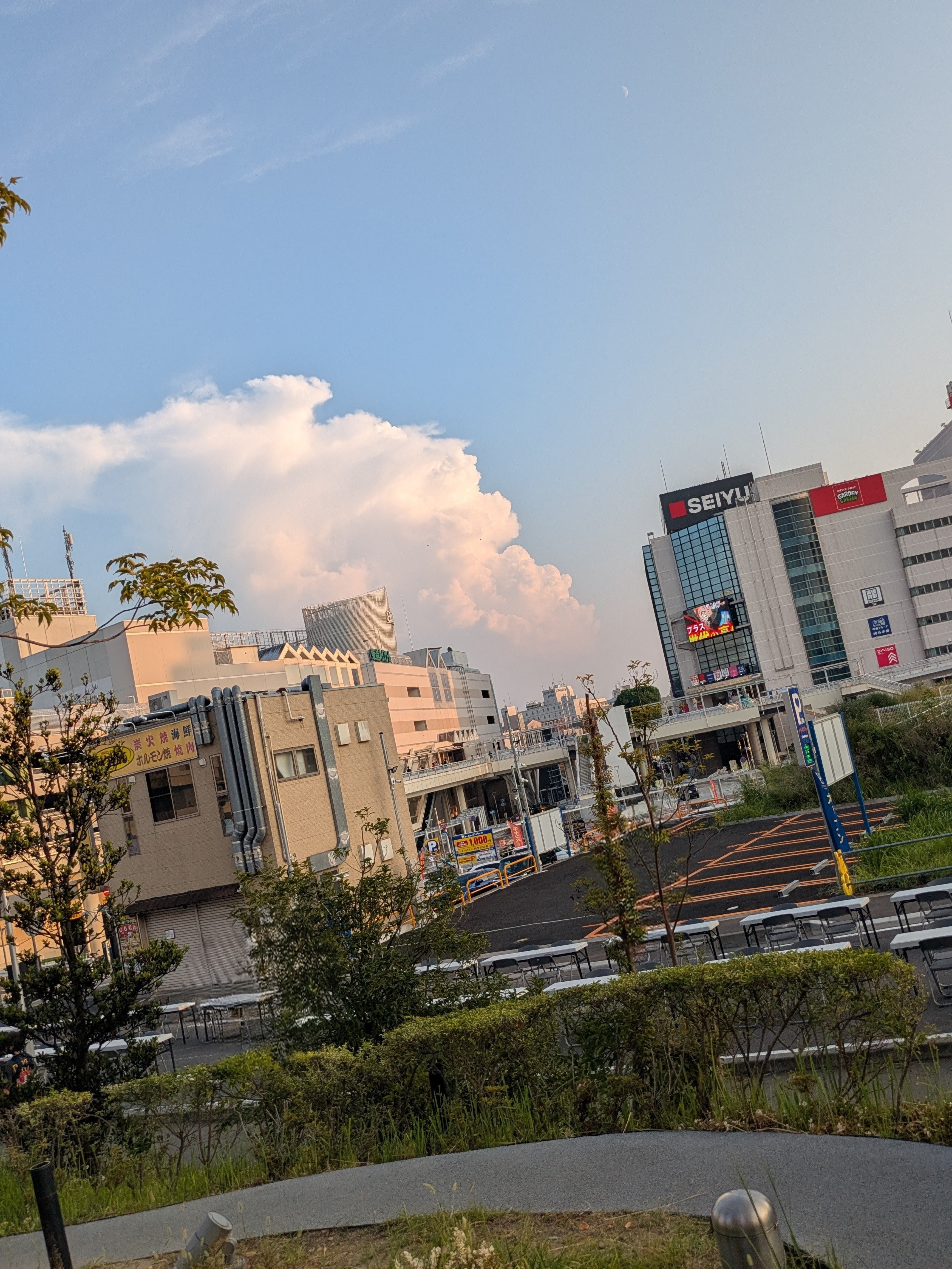 取手の夏の空
