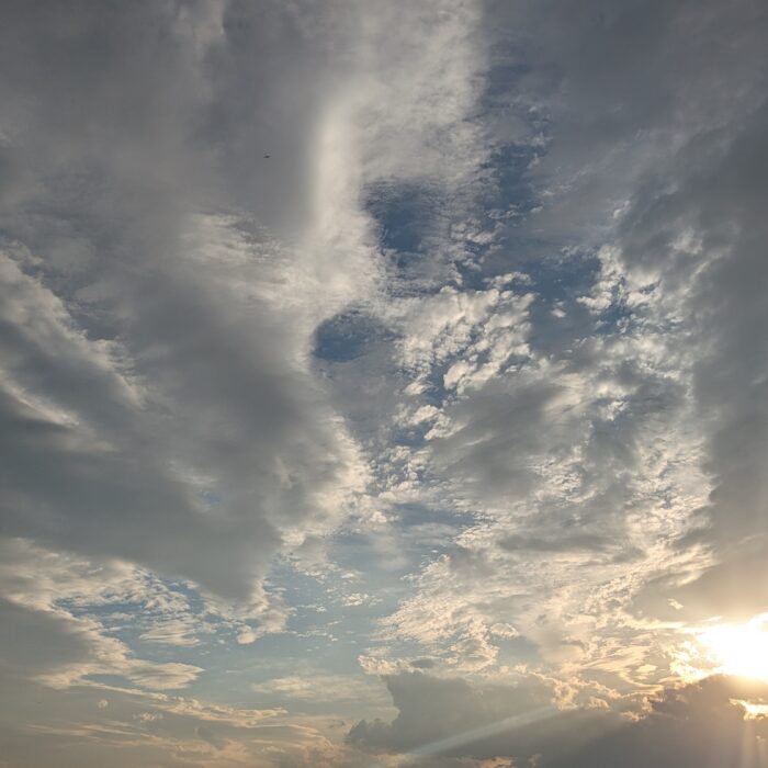 取手の秋の空