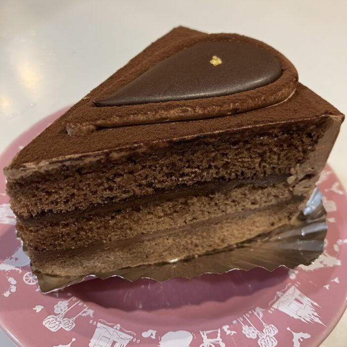 マッターホルンのチョコケーキ