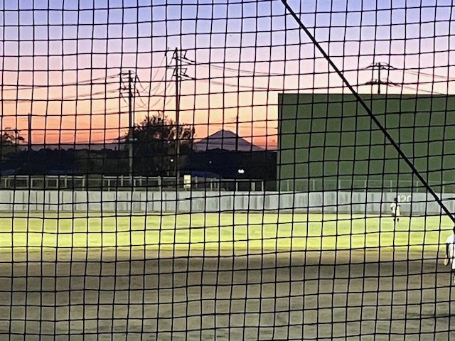 そんなところに富士山が