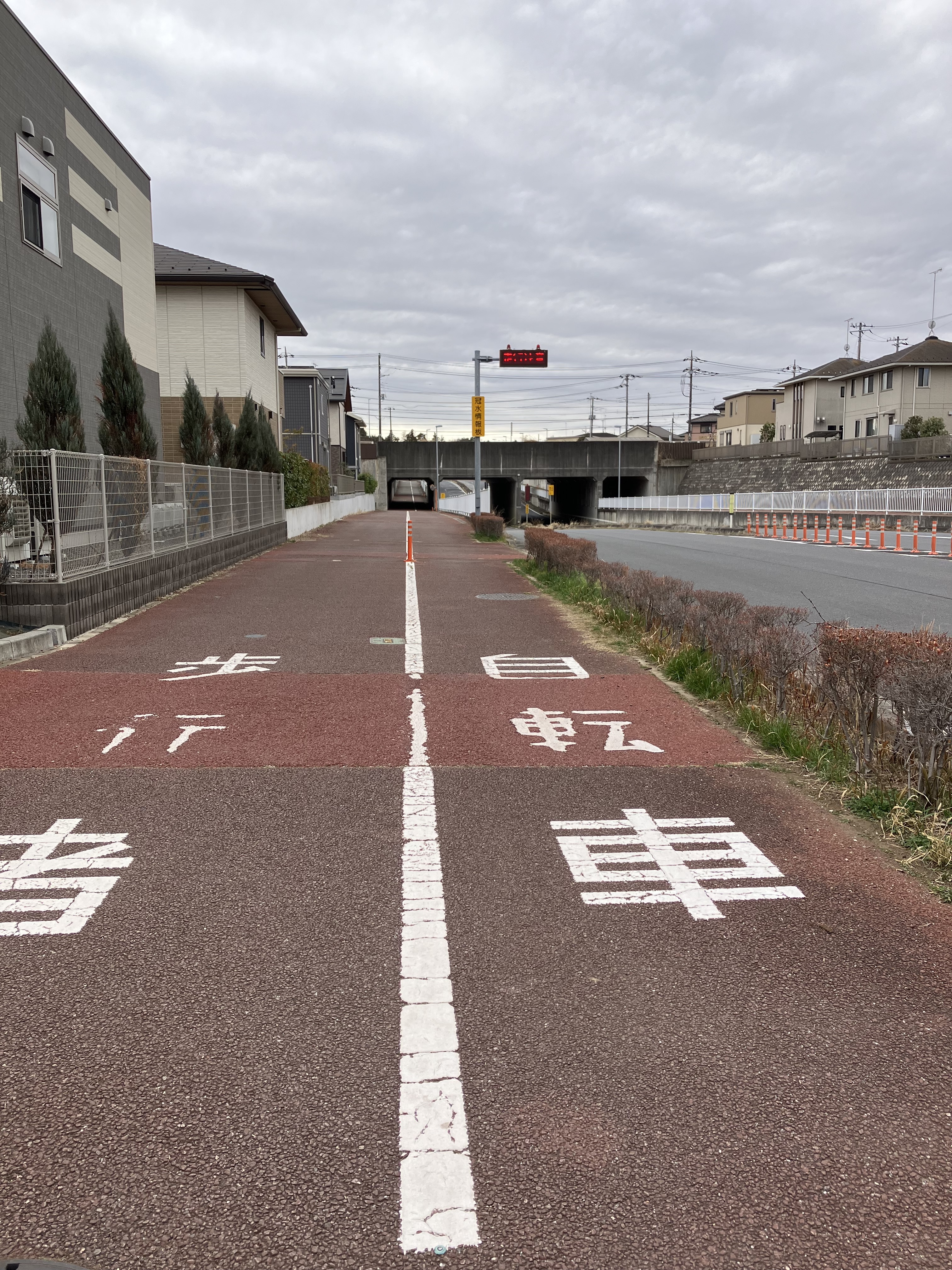 ベビーカーが押せる街