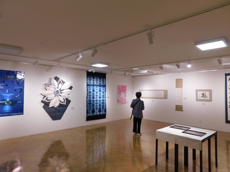 「とりび」取手美術作家展
