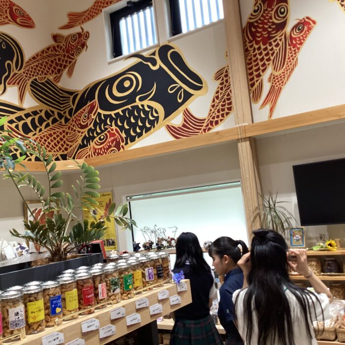 取手の老舗「歌舞伎あられ池田屋」さんで、あられづくりを学びました！