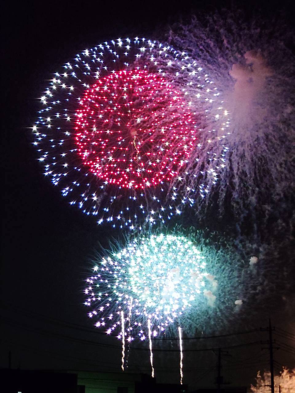 夜空に花が咲きました